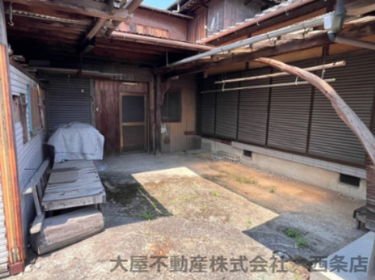 西条市氷見乙692-4の周辺