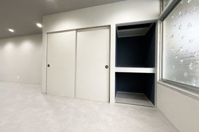 【収納】 | 京都市山科区西野大鳥井町　中古テラス | 徒歩10圏内にスーパー、コンビニ、郵便局があり、お買物も便利な立地です。