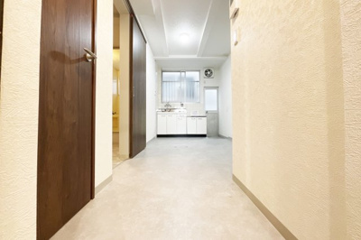 【内装】 | 京都市山科区西野大鳥井町　中古テラス