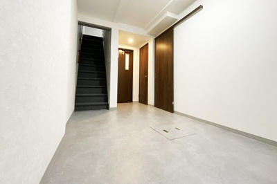 【キッチン】 | 京都市山科区西野大鳥井町　中古テラス | 建具は新調しています。