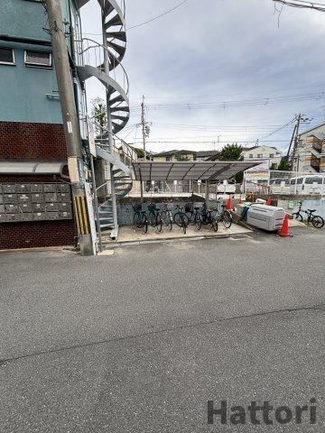 FERRA　Ⅲ番館の駐車場