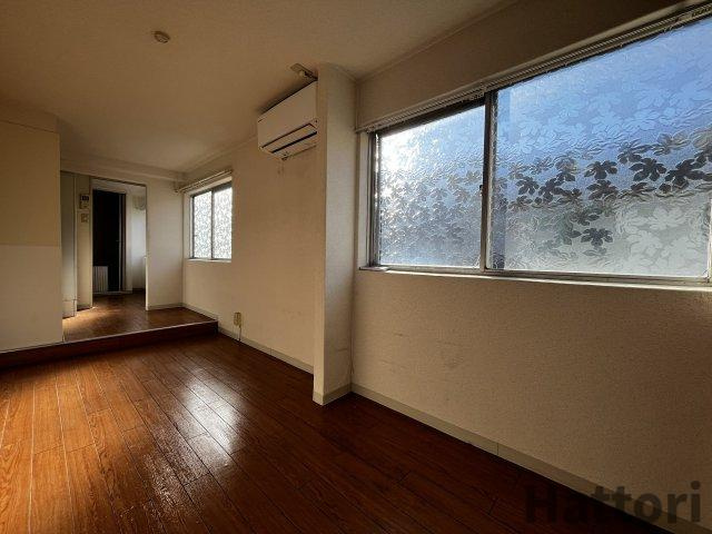 FERRA　Ⅲ番館の居間・リビング