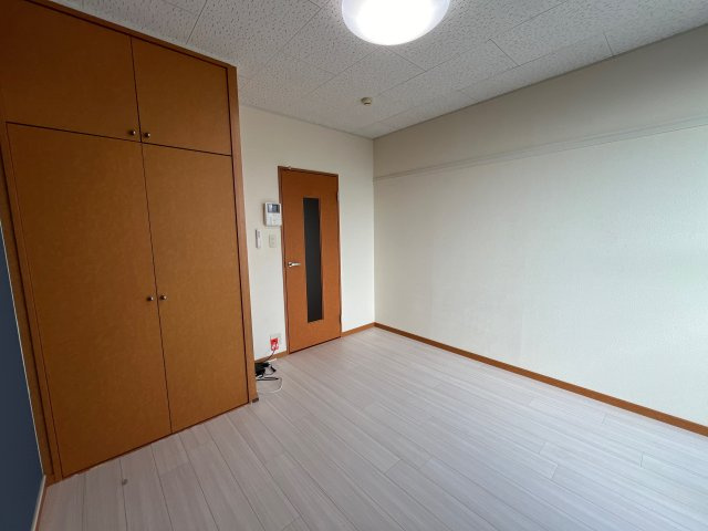 カルム北条の居間・リビング