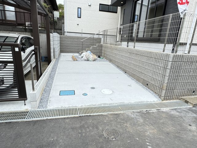 柏市藤心新築戸建【高柳小学校：10分】の駐車場|2号棟駐車スペース
