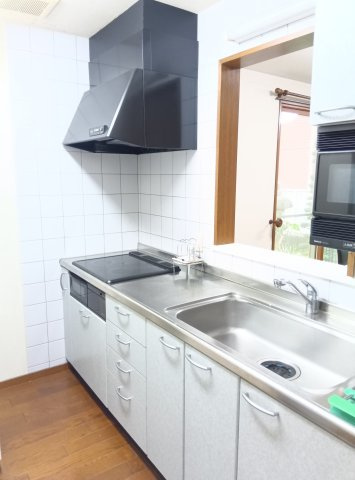 田中町1丁目のキッチン|使いやすいキッチンです