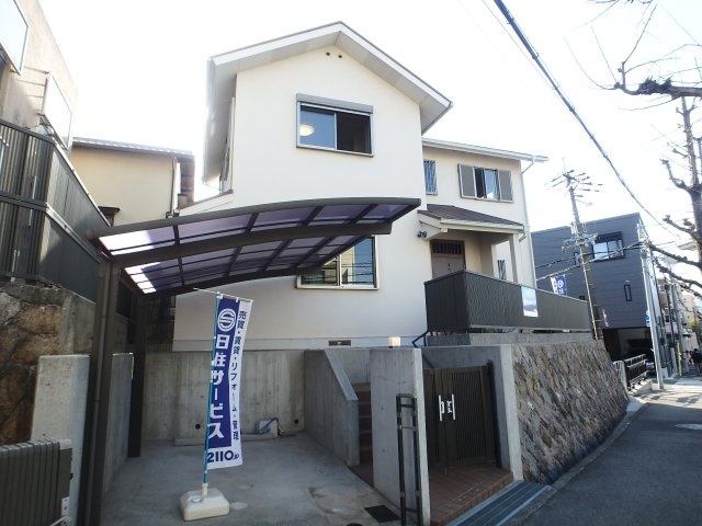 甲子園三保町戸建