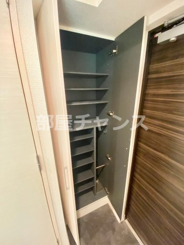 プレサンス栄モードの収納