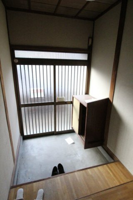 【玄関】 | 出丸町貸家