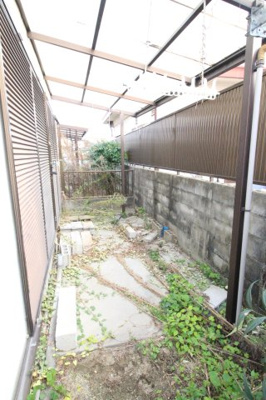 【庭】 | 出丸町貸家