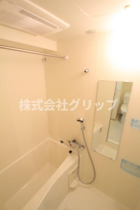 ラフィスタ伊勢佐木長者町駅前イーストの浴室|浴室乾燥機付