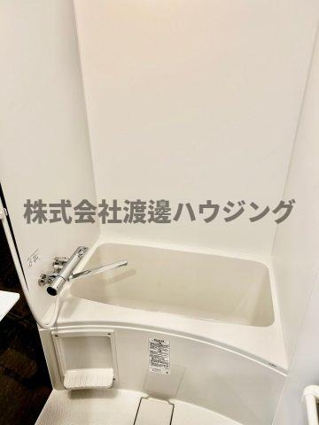 アルティザ江坂の浴室