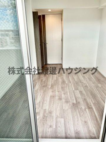 アルティザ江坂の寝室