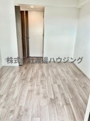 アルティザ江坂の居間・リビング