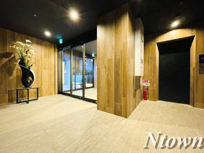 【ロビー】 | RESIDENCE RAMIA | ゆとりのあるロビーです