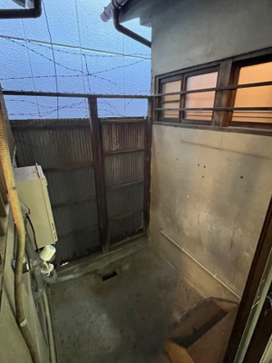 【内装】 | 奥野貸家 | 洗濯機置場です。