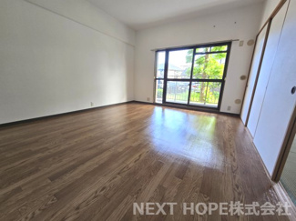 【居間・リビング】 | マルシェ伊丹 | 前回空室時の写真です。