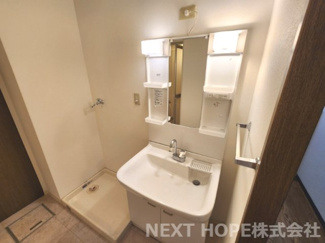 【洗面所】 | マルシェ伊丹 | 前回空室時の写真です。