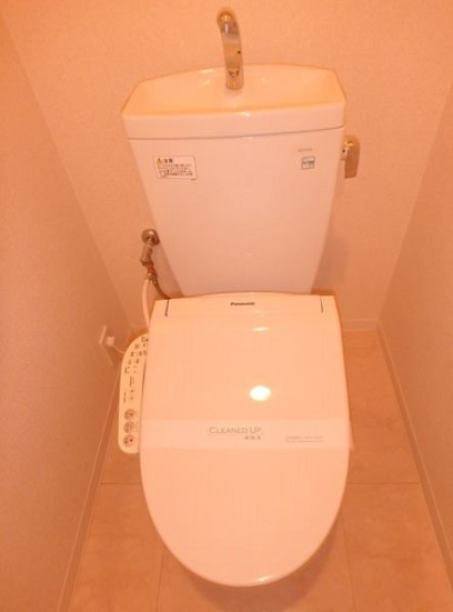 千代田区麹町３丁目の賃貸マンションの省エネ性能ラベル|トイレ・同タイプ参照