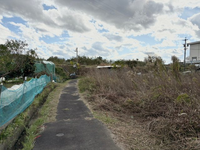 売土地　岐阜市高河原　502.15坪の前面道路含む現地写真