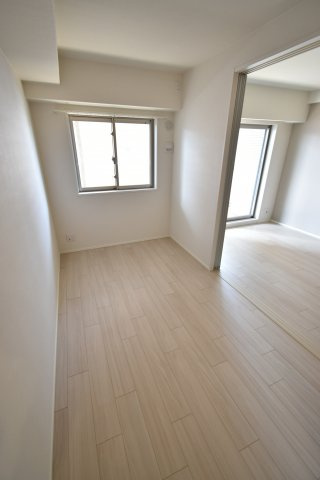 富士林プラザ13番館の寝室