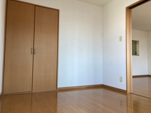 エコーハイツの洋室