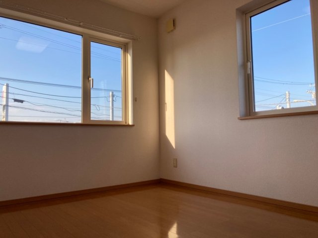 エコーハイツの洋室