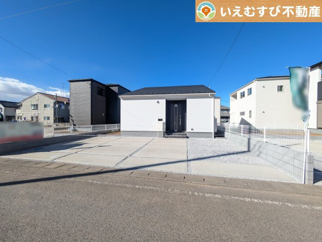 Livele Garden.S　大泉町第5仙石の駐車場