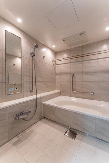 渋谷区神宮前１丁目の賃貸マンションの浴室