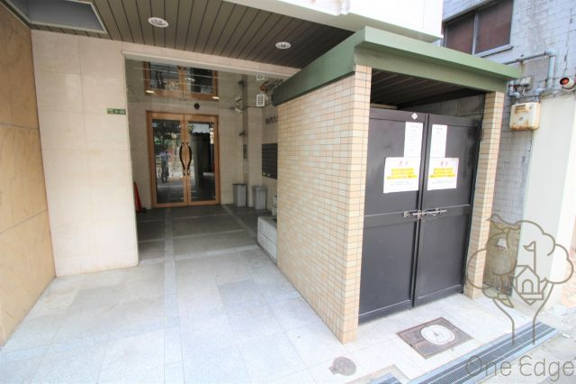 ブルグリンコート梅田北のエントランス