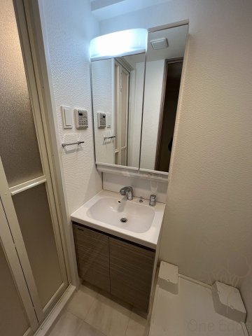 S-RESIDENCE福島玉川Tresの独立洗面台
