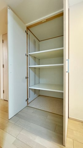 エスリード西宮甲陽園Ⅱ番館の収納|収納