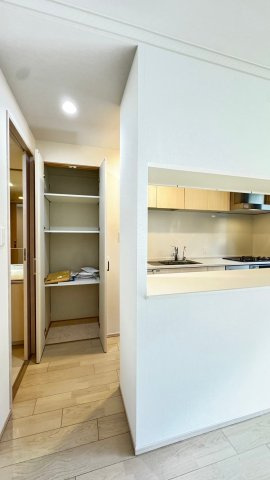 エスリード西宮甲陽園Ⅱ番館の収納|収納