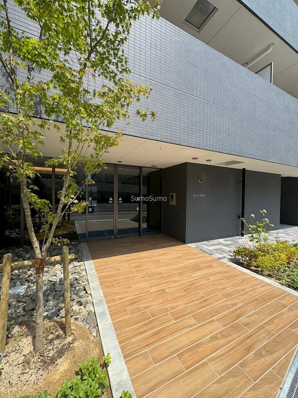 大阪市西区新町３丁目の賃貸マンションの外観