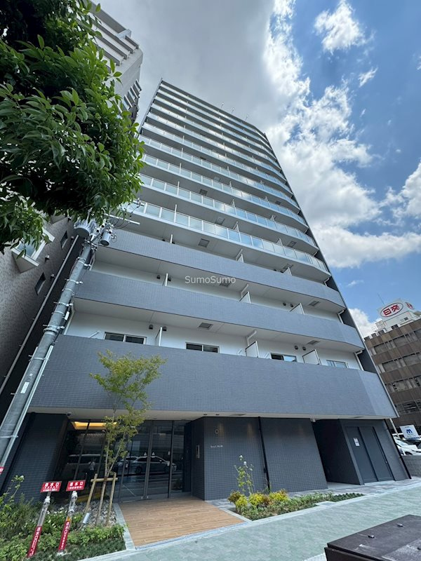 大阪市西区新町３丁目の賃貸マンションの外観