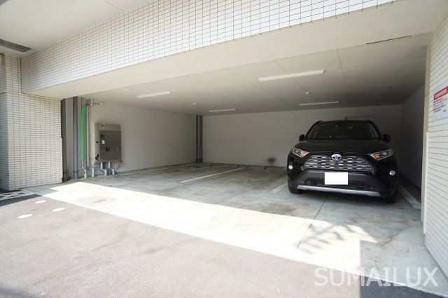 熊本市中央区新町１丁目の賃貸マンションの駐車場