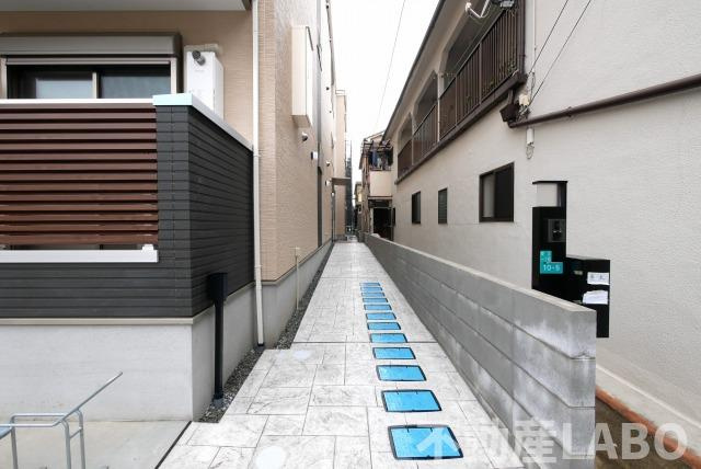エルグランド住之江のエントランス