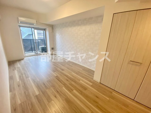 プレサンス丸の内フォートの居間・リビング