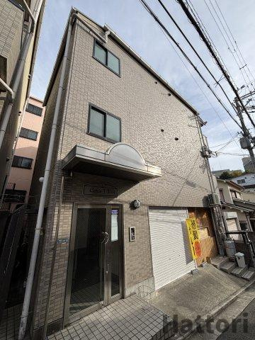 キャビン千里山の外観