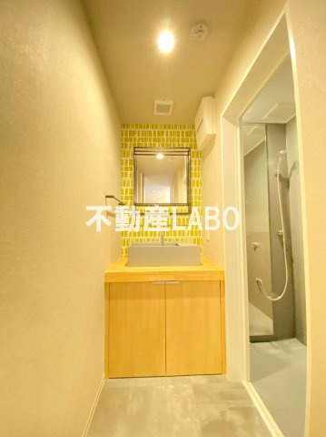 リエゾンコート弁天町の洗面所