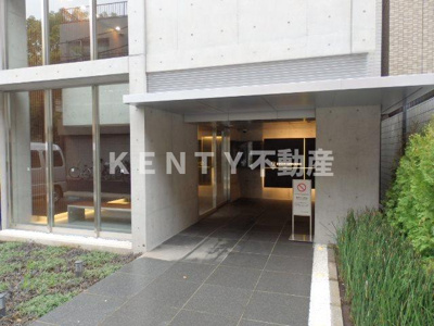 【エントランス】 | ZOOM川崎 | 清潔なエントランスです