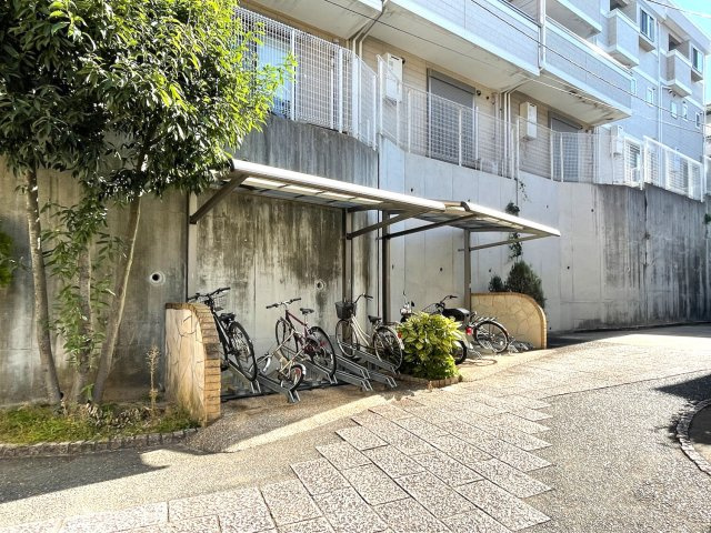 ヴィルテージ笹丘の駐輪場
