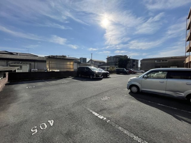 グリーンヒルズ菊陽の駐車場
