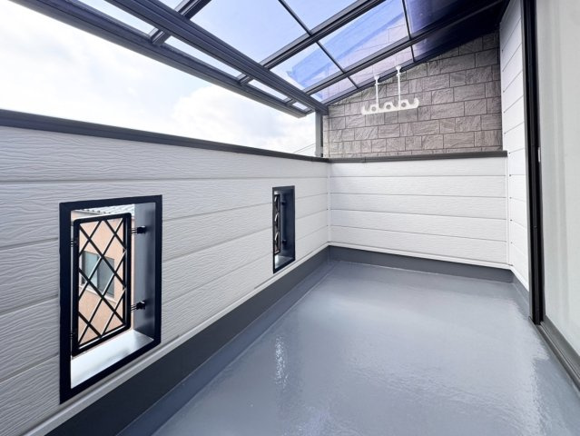 向日市寺戸町三ノ坪　中古戸建のバルコニー