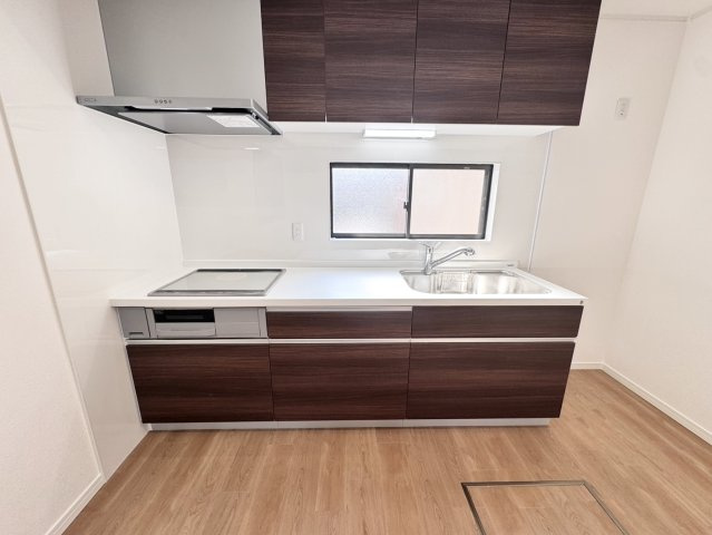 向日市寺戸町三ノ坪　中古戸建のキッチン