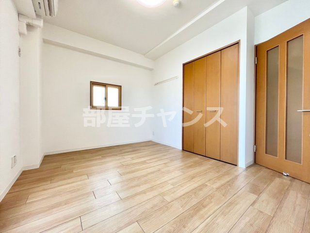 共同ハイツ西大須の寝室