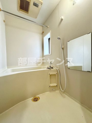共同ハイツ西大須の浴室