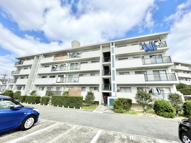 香里三井団地　A13棟