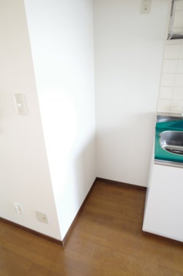 【キッチン】 | セントラルコート | 冷蔵庫置き場はキッチンサイドに！