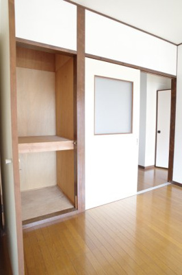 【内装】 | セントラルコート | 使いやすそうな室内空間☆　