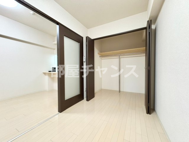 マイアトリア栄の玄関